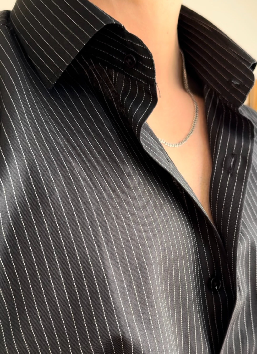 𝐕𝐞𝐠𝐚 𝐍𝐨𝐢𝐫 𝐒𝐭𝐫𝐢𝐩𝐞 𝐒𝐡𝐢𝐫𝐭