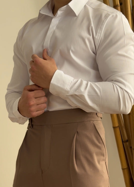 𝐕𝐞𝐠𝐚 𝐂𝐥𝐚𝐬𝐬𝐢𝐜 𝐖𝐡𝐢𝐭𝐞 𝐒𝐡𝐢𝐫𝐭